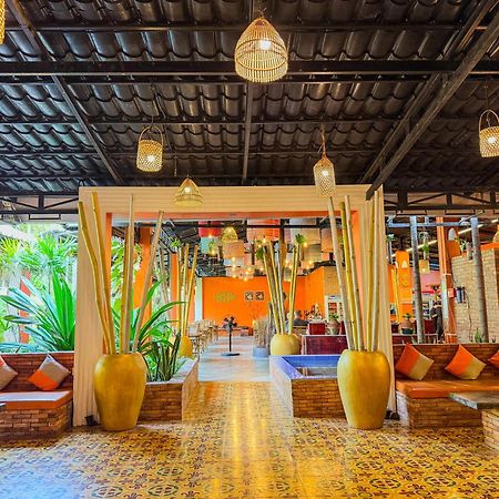 Central Privilege Hotel Sziemreap Kültér fotó