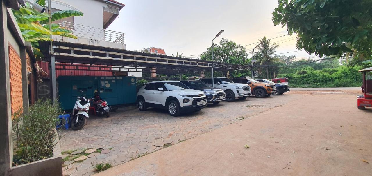 Central Privilege Hotel Sziemreap Kültér fotó