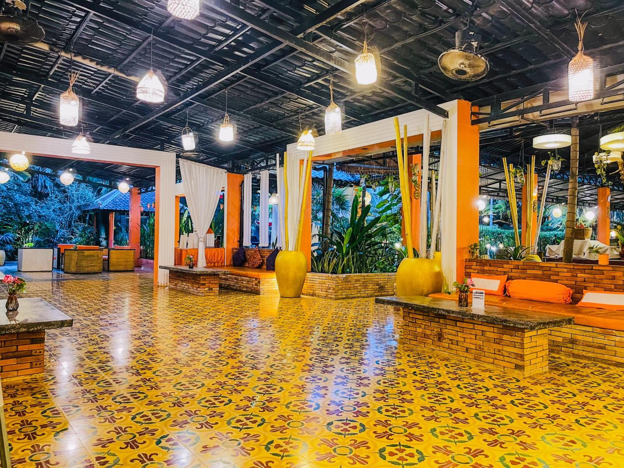 Central Privilege Hotel Sziemreap Kültér fotó