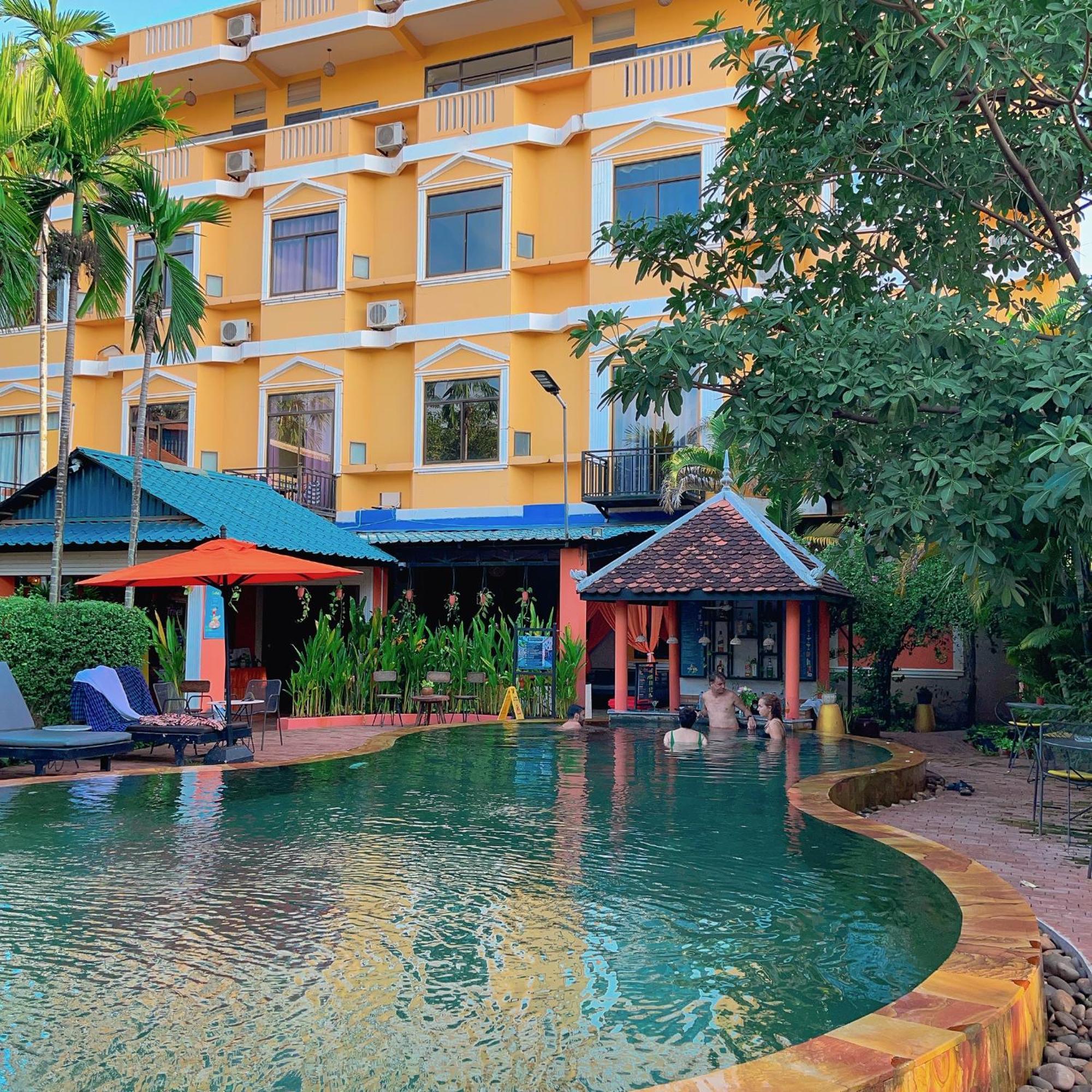 Central Privilege Hotel Sziemreap Kültér fotó