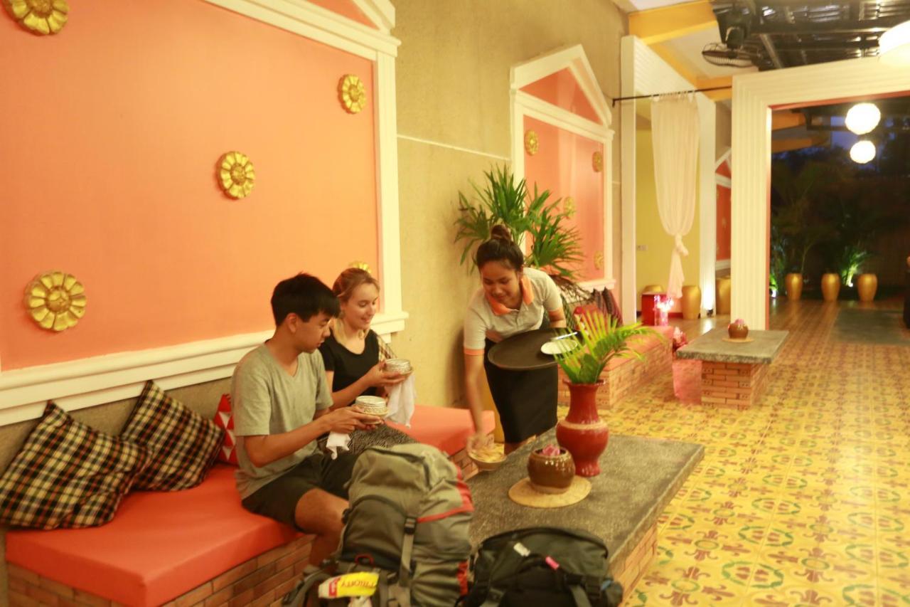 Central Privilege Hotel Sziemreap Kültér fotó