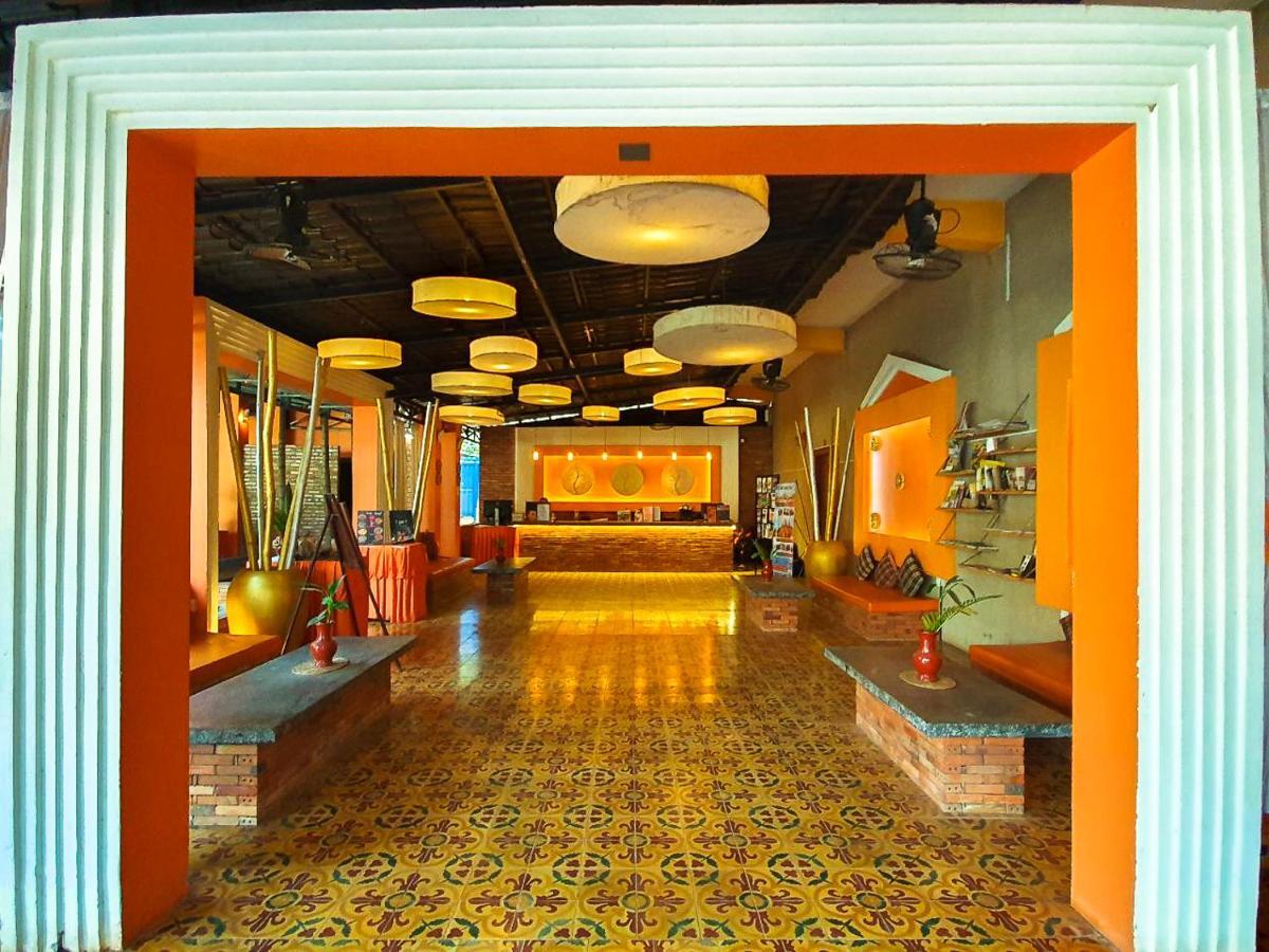 Central Privilege Hotel Sziemreap Kültér fotó
